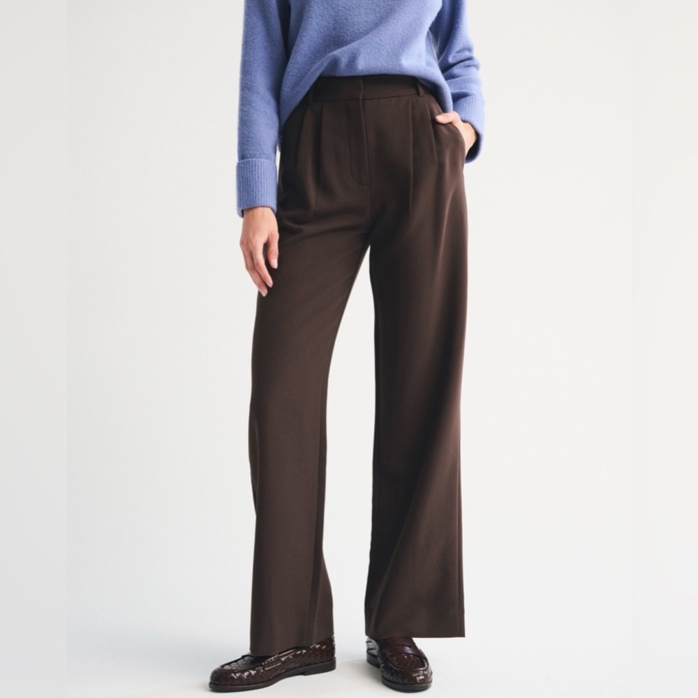 Abercrombie & Fitch Sloane Tailored Wide-Leg High-Rise Pants in Dark Brown 26R - Picture 2 of 8